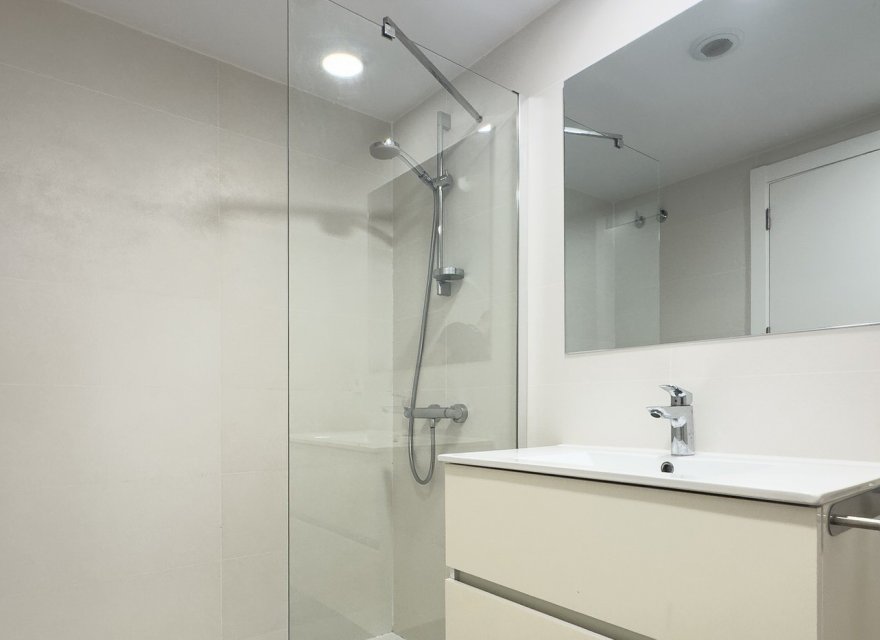 Odsprzedaż - Apartament - Alicante (San Juan) - San Juan de Alicante