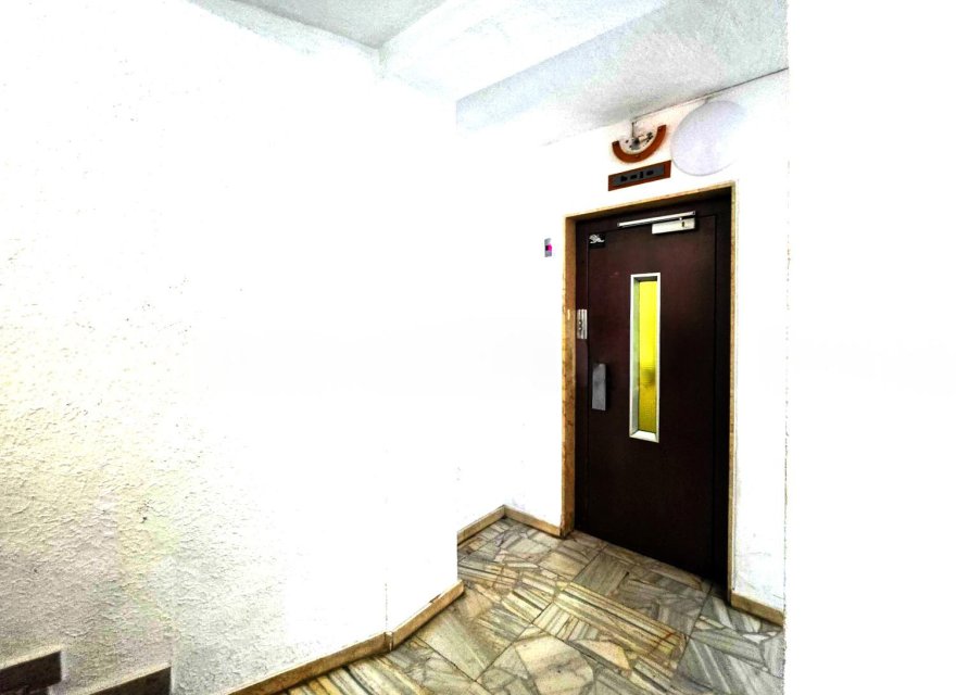 Odsprzedaż - Apartament - Alicante - Vistahermosa