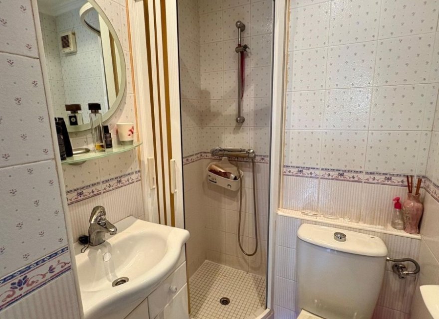 Odsprzedaż - Apartament - Alicante