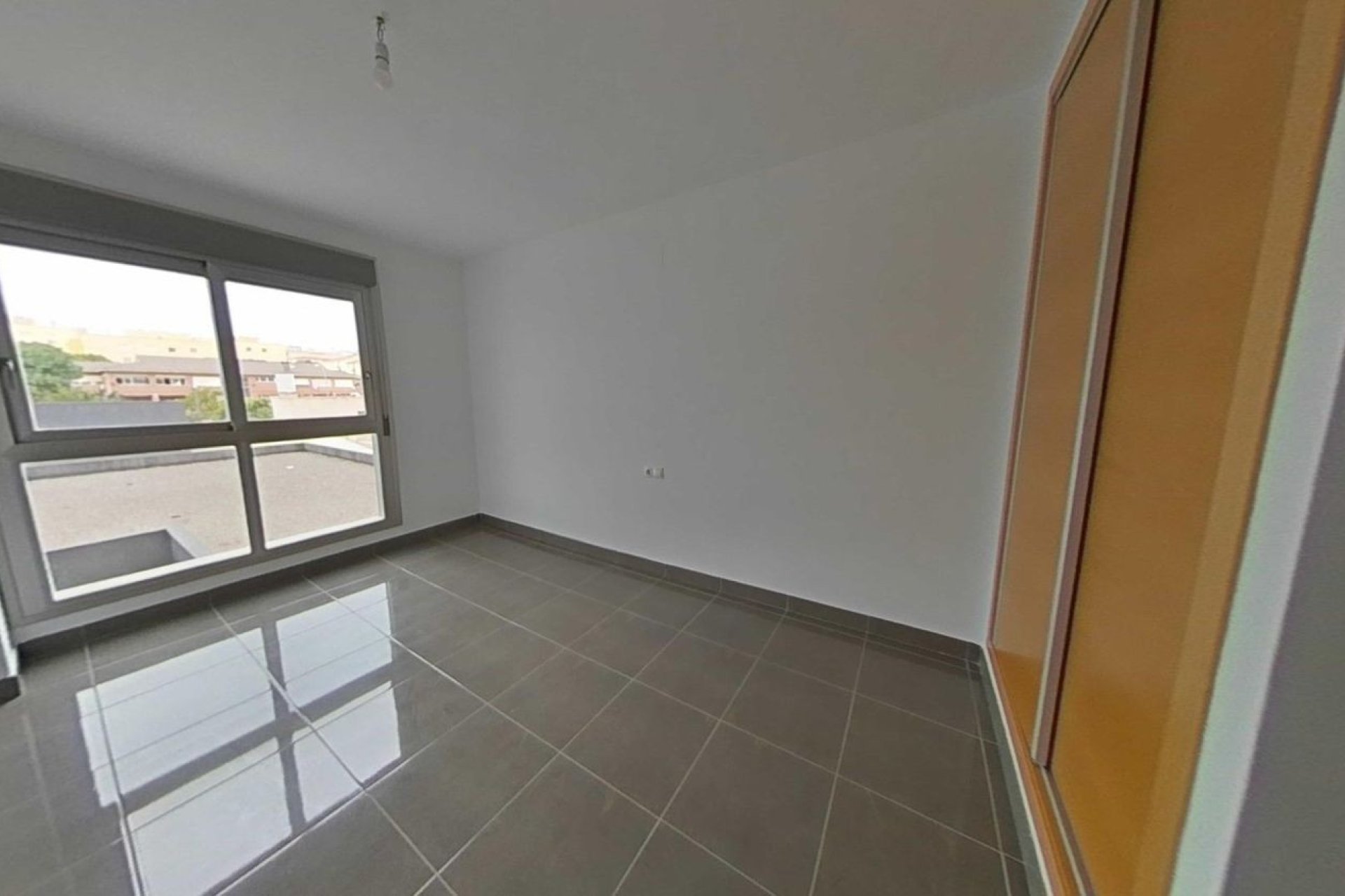 Odsprzedaż - Apartament - Alicante