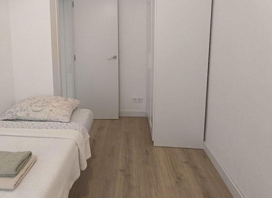 Odsprzedaż - Apartament - Alicante