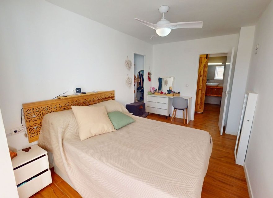 Odsprzedaż - Apartament - Alicante