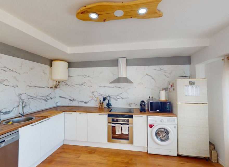 Odsprzedaż - Apartament - Alicante