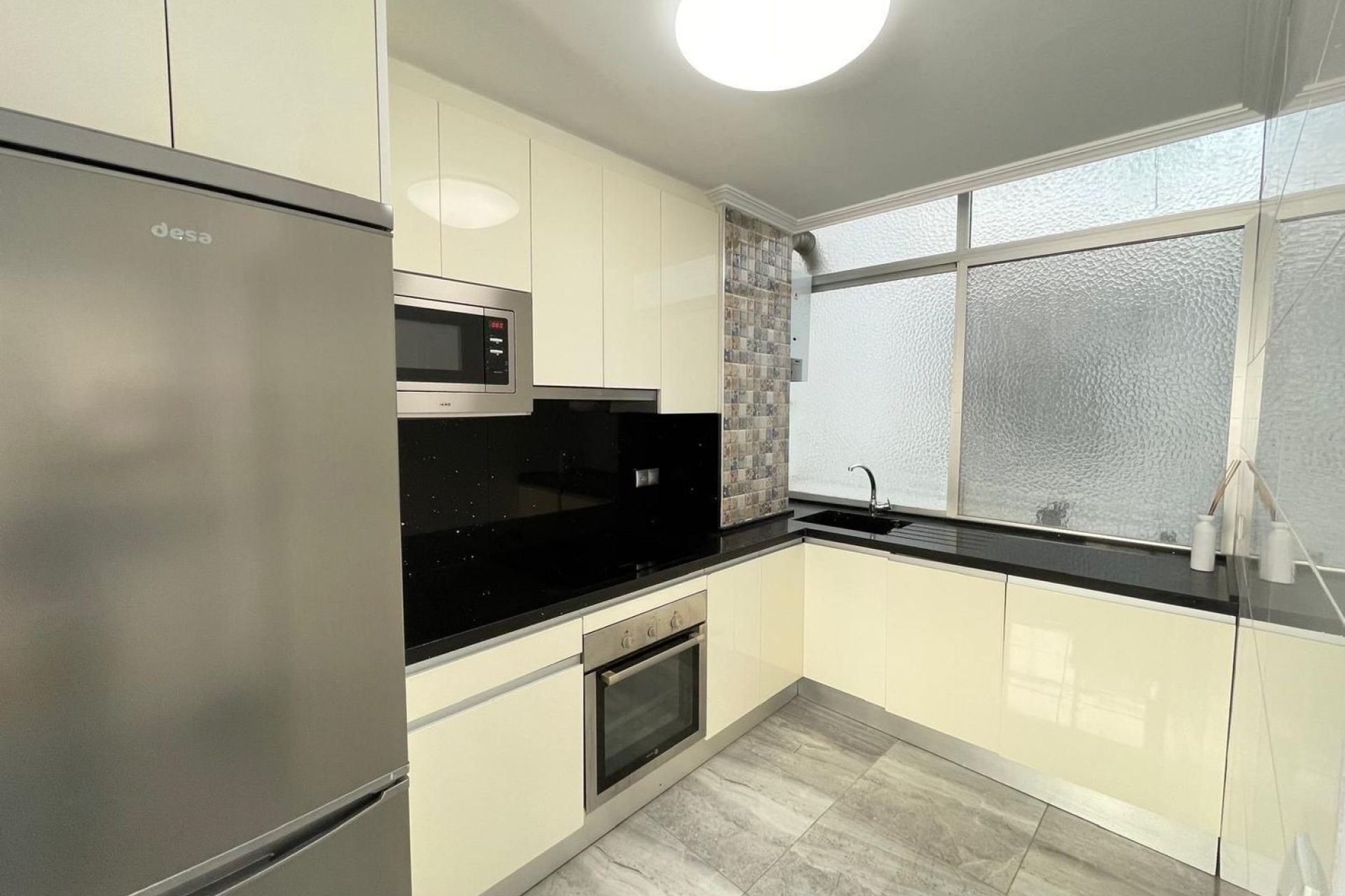 Odsprzedaż - Apartament - Alicante