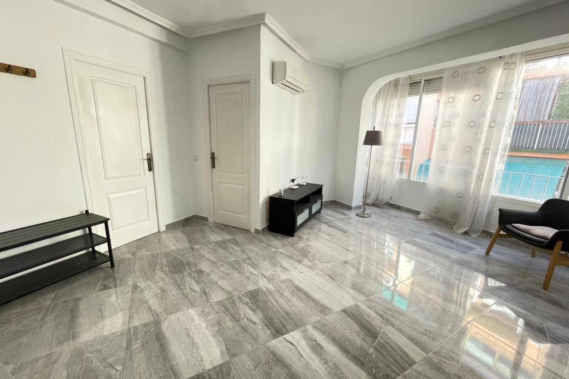 Odsprzedaż - Apartament - Alicante