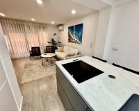 Odsprzedaż - Apartament - Alicante