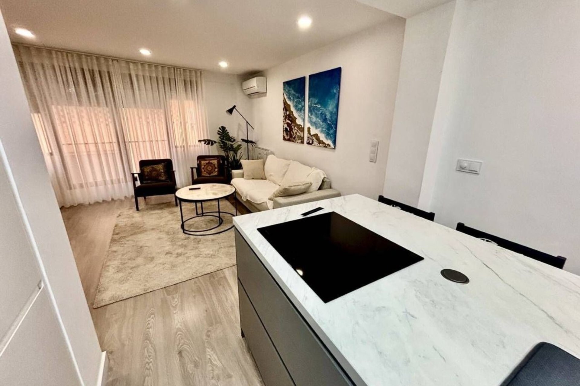 Odsprzedaż - Apartament - Alicante