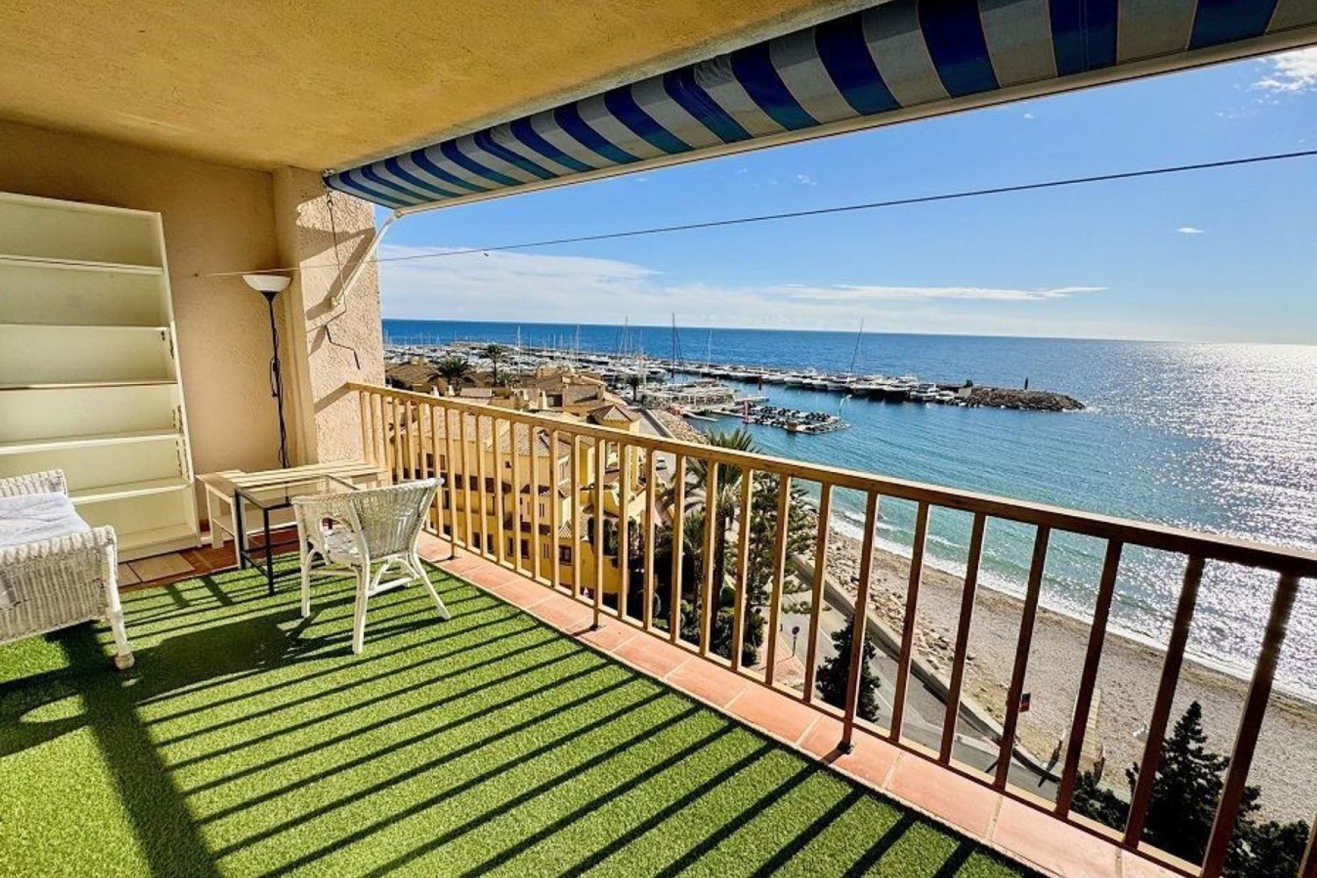 Odsprzedaż - Apartament - Altea