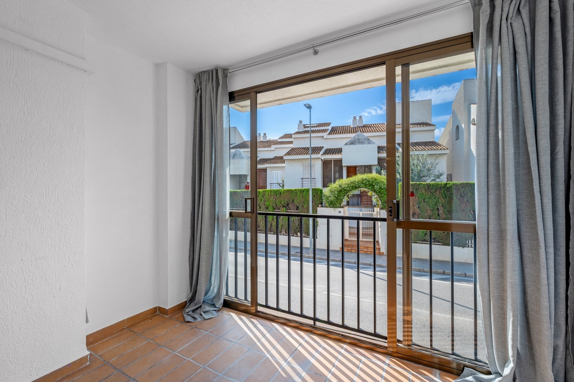 Odsprzedaż - Apartament - Altea