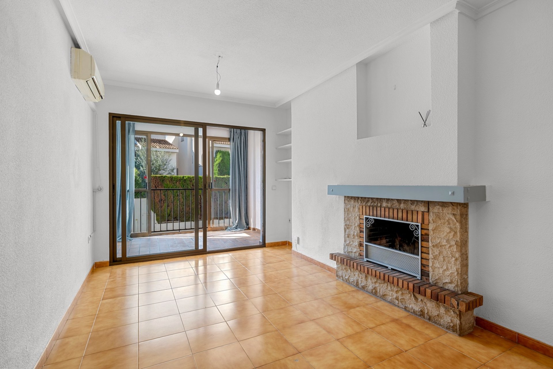 Odsprzedaż - Apartament - Altea