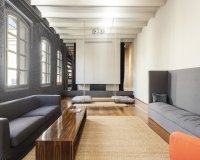 Odsprzedaż - Apartament - Barcelona