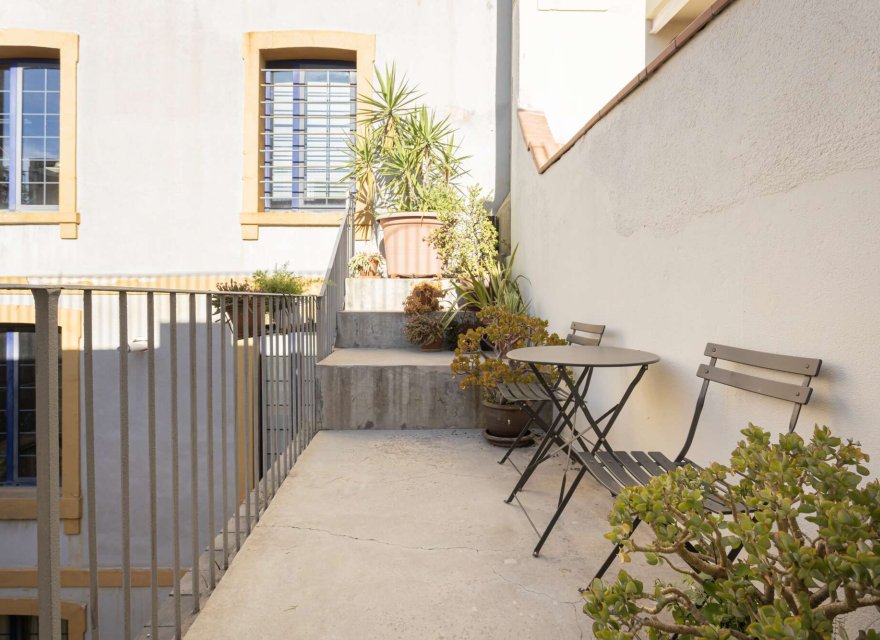 Odsprzedaż - Apartament - Barcelona