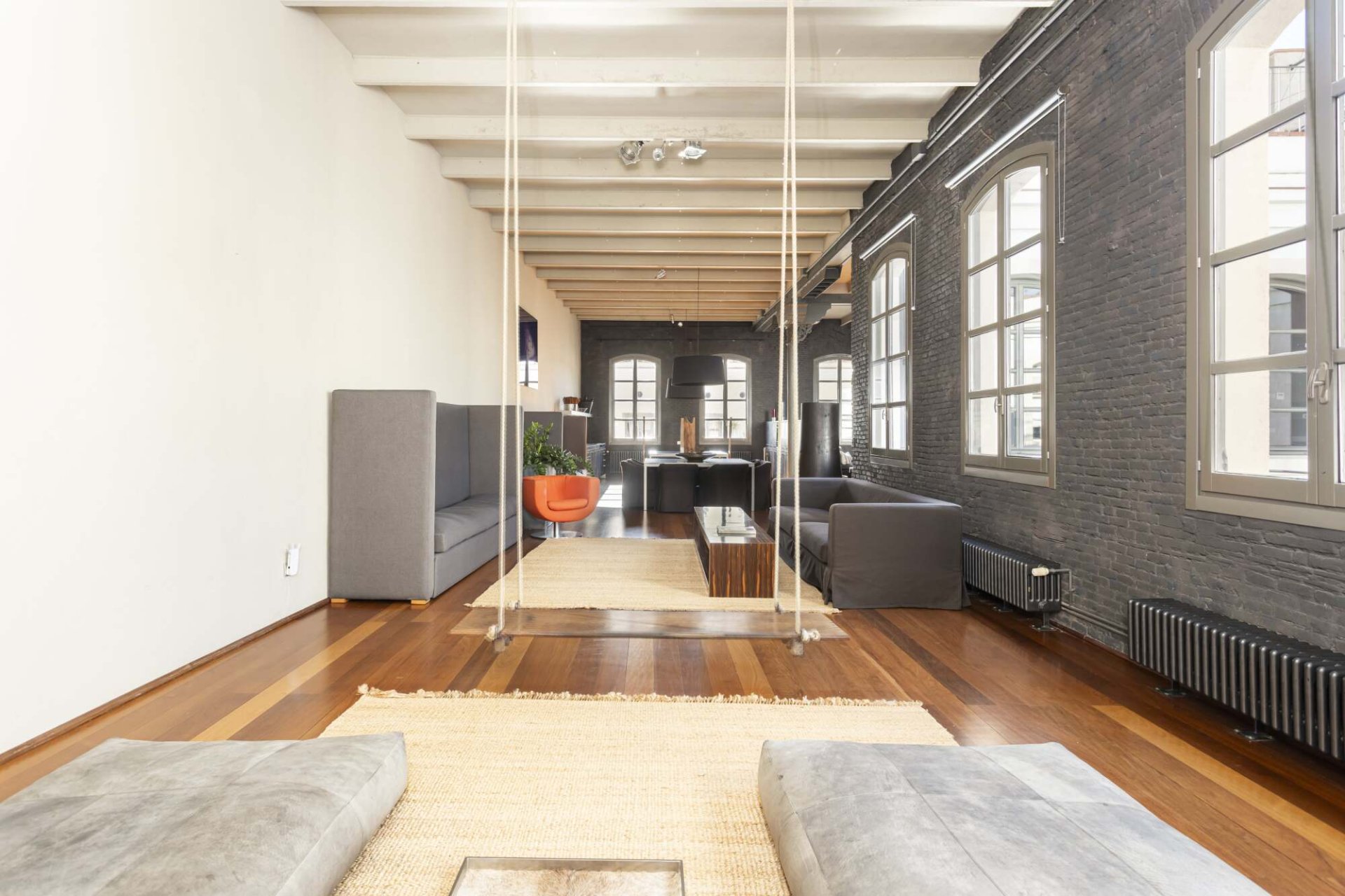 Odsprzedaż - Apartament - Barcelona