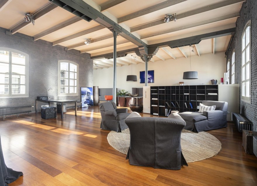 Odsprzedaż - Apartament - Barcelona