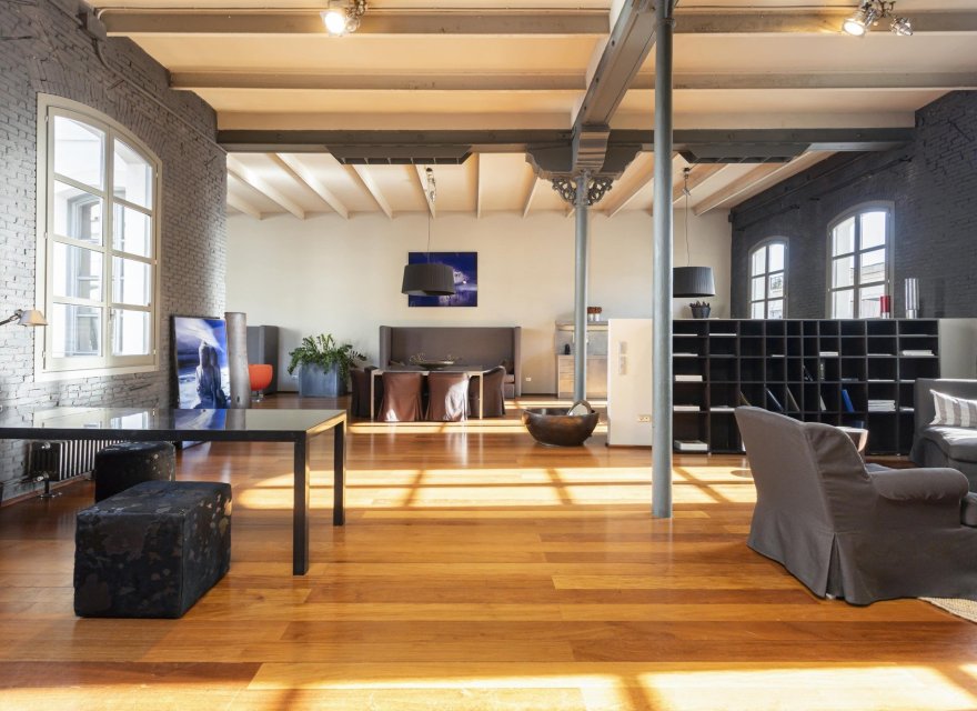 Odsprzedaż - Apartament - Barcelona