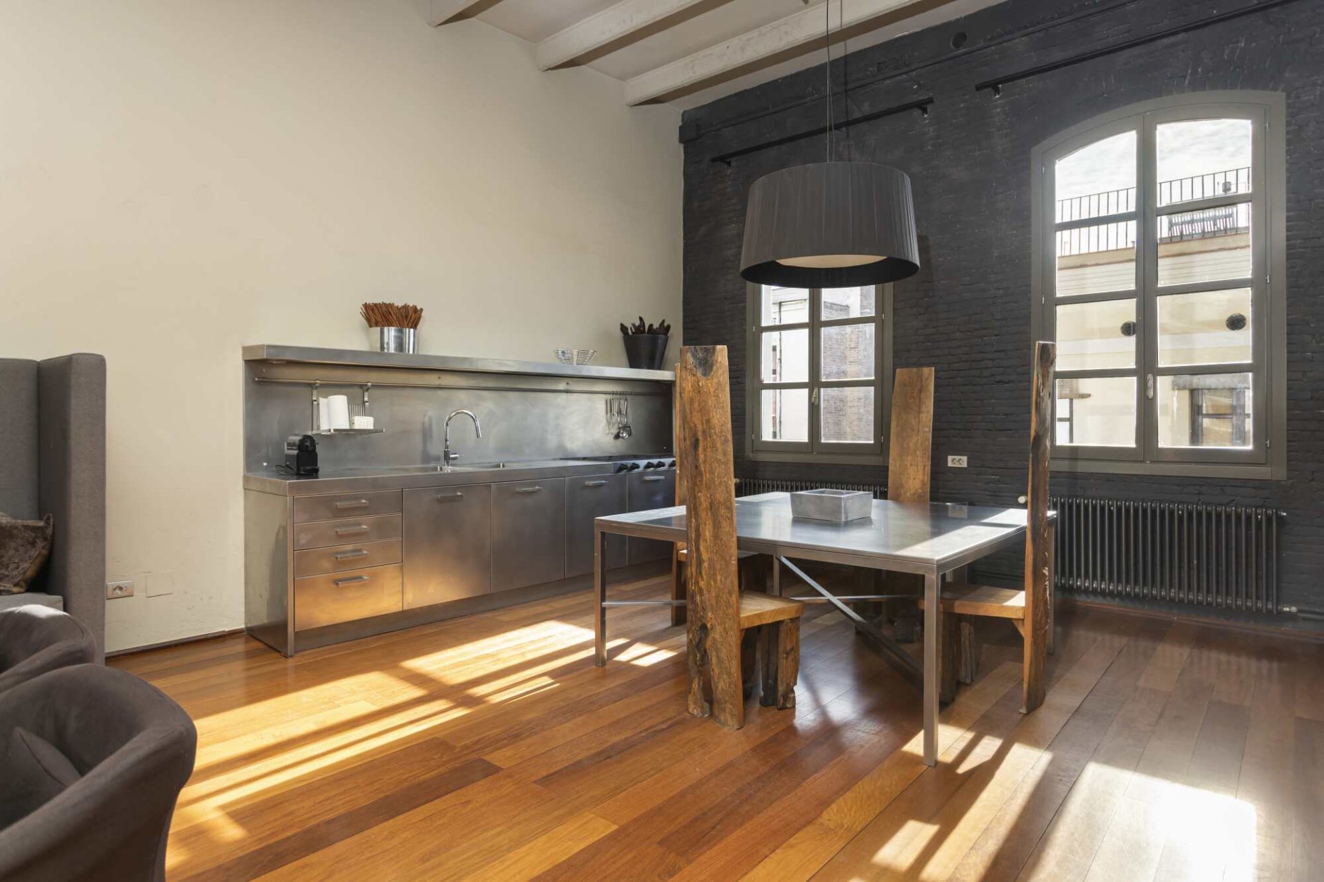 Odsprzedaż - Apartament - Barcelona