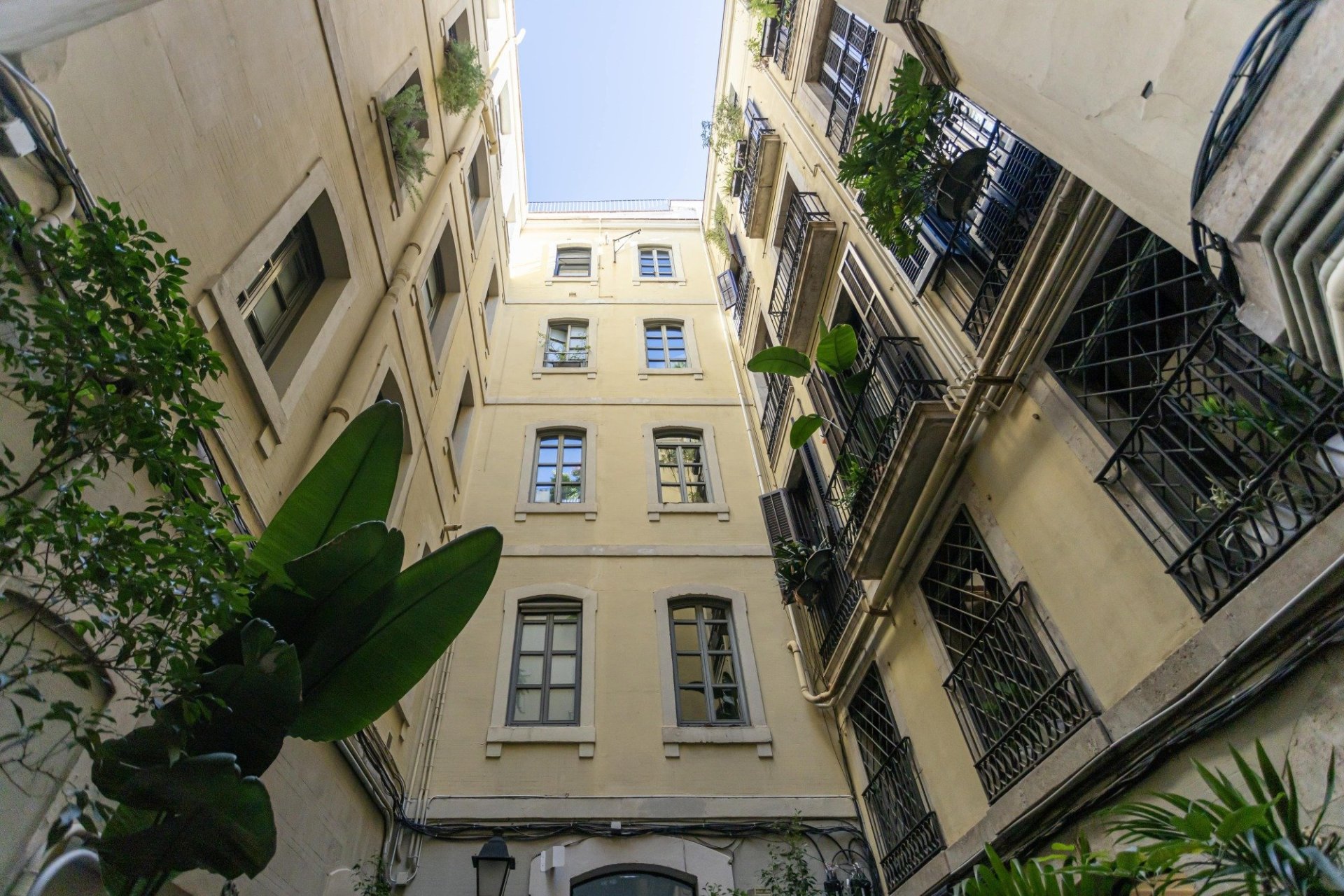 Odsprzedaż - Apartament - Barcelona