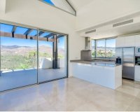 Odsprzedaż - Apartament - Benahavís - Costa del Sol