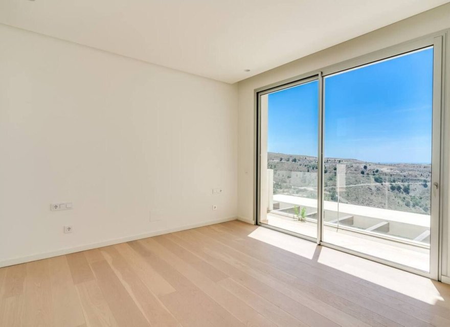 Odsprzedaż - Apartament - Benahavís - Costa del Sol