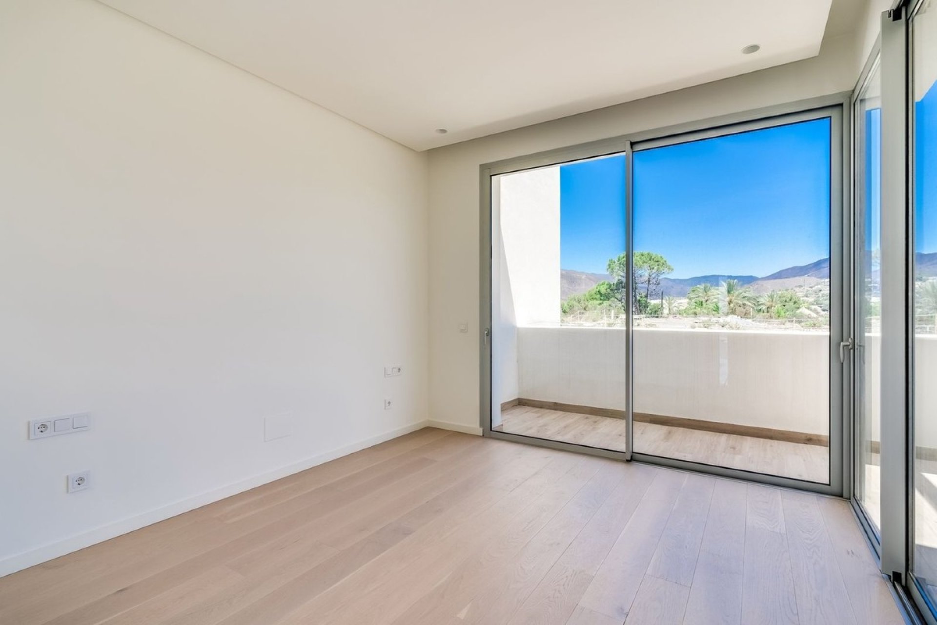 Odsprzedaż - Apartament - Benahavís - Costa del Sol