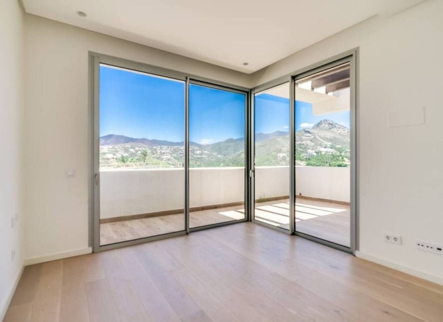 Odsprzedaż - Apartament - Benahavís - Costa del Sol