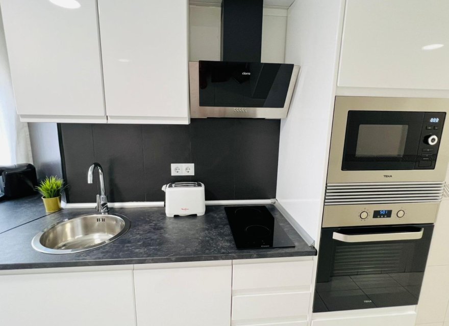 Odsprzedaż - Apartament - Benidorm - Centro