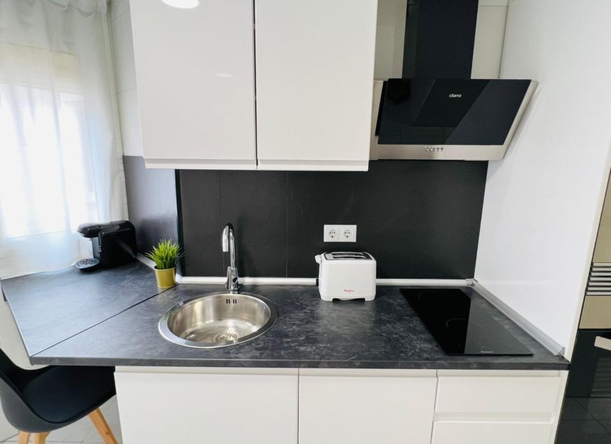 Odsprzedaż - Apartament - Benidorm - Centro