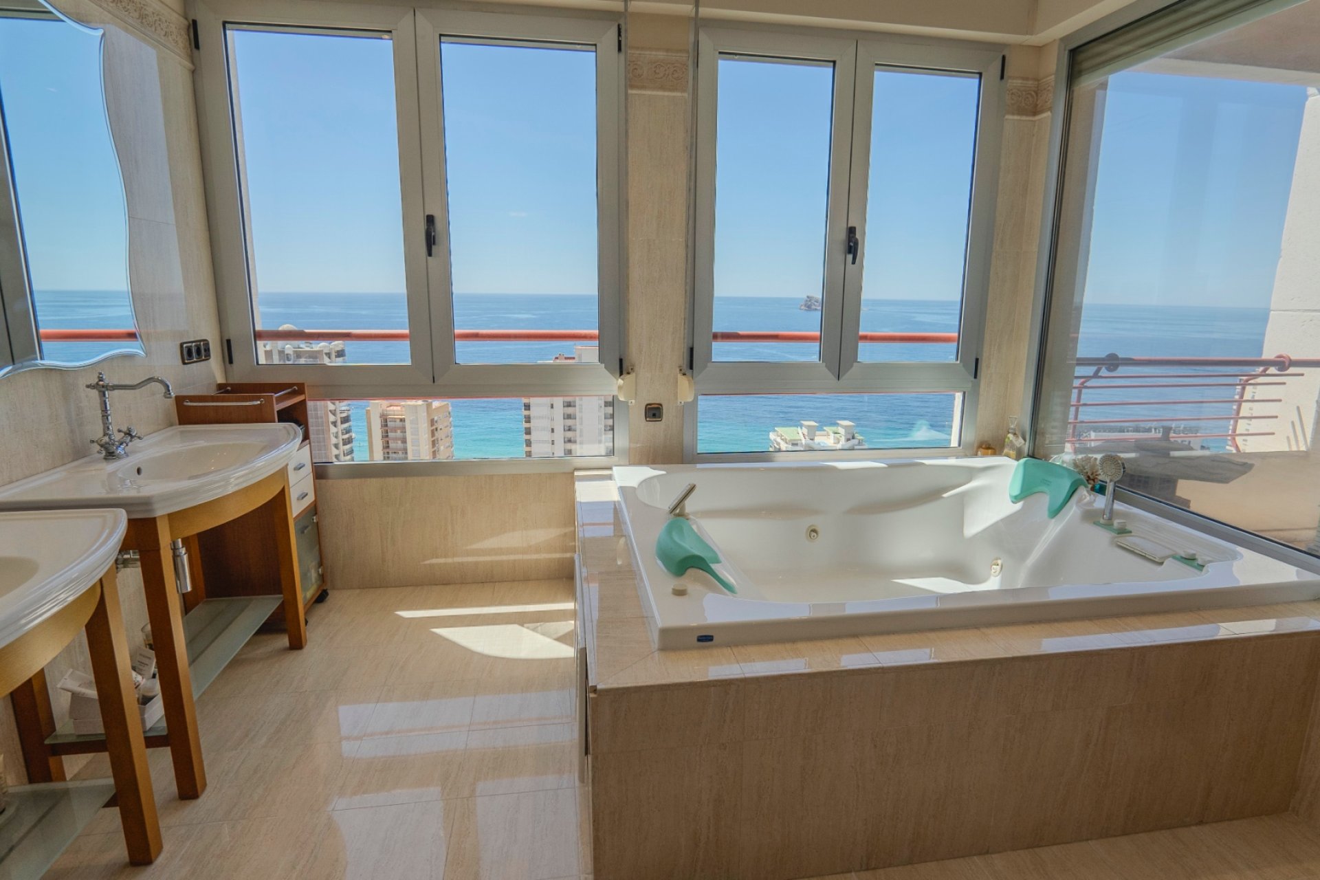 Odsprzedaż - Apartament - Benidorm - Coblanca