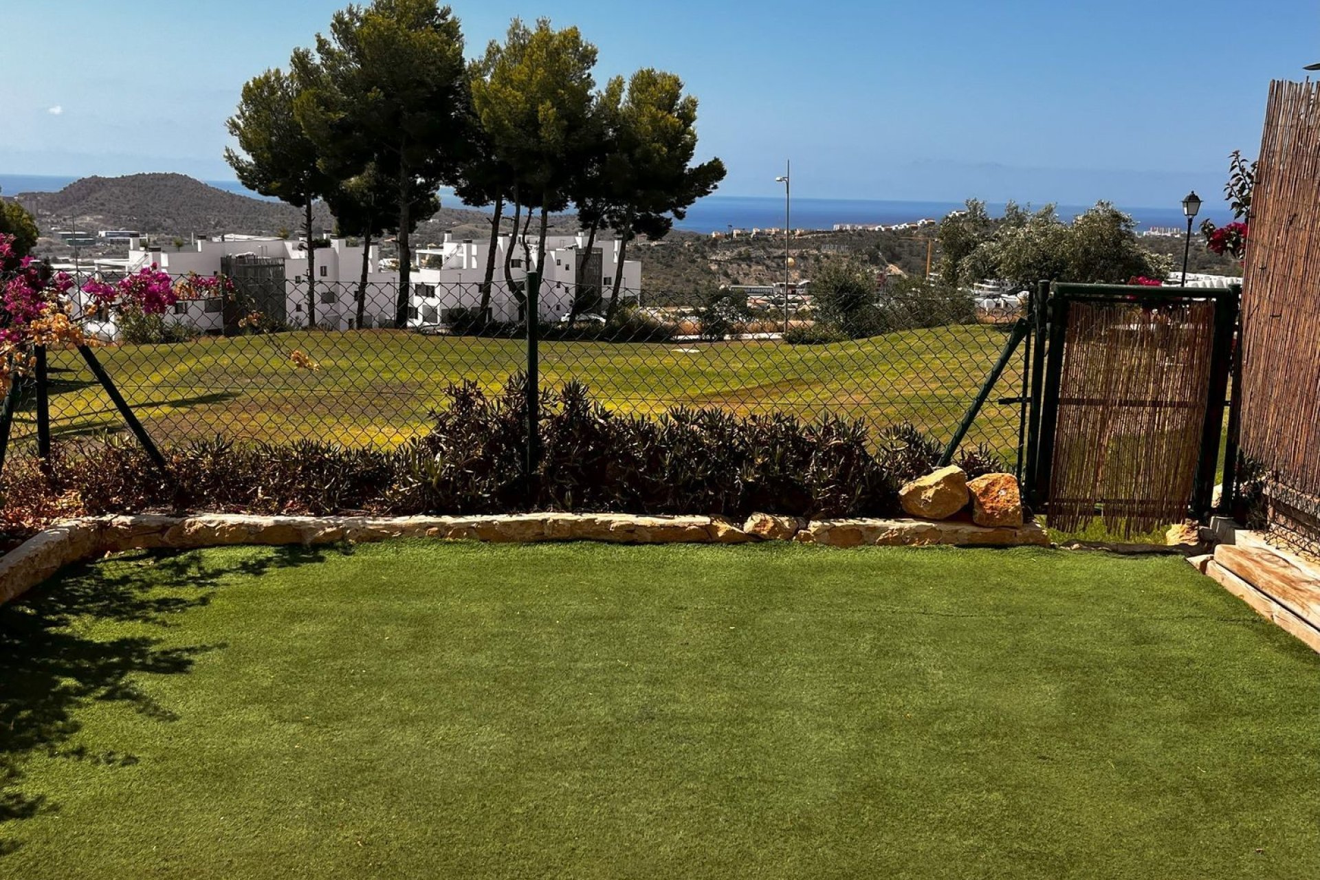 Odsprzedaż - Apartament - Benidorm - Golf Bahía