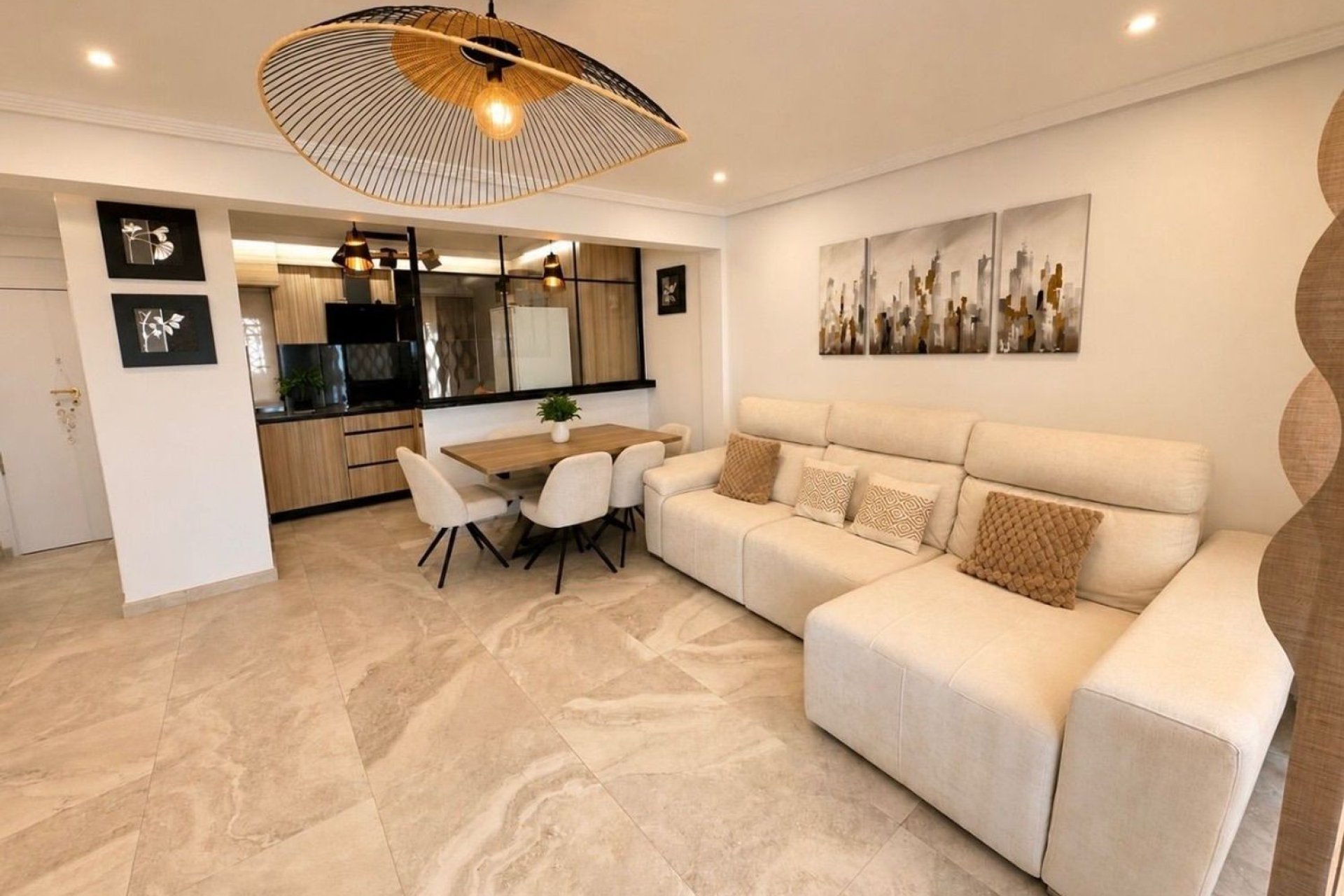 Odsprzedaż - Apartament - Benidorm - Levante