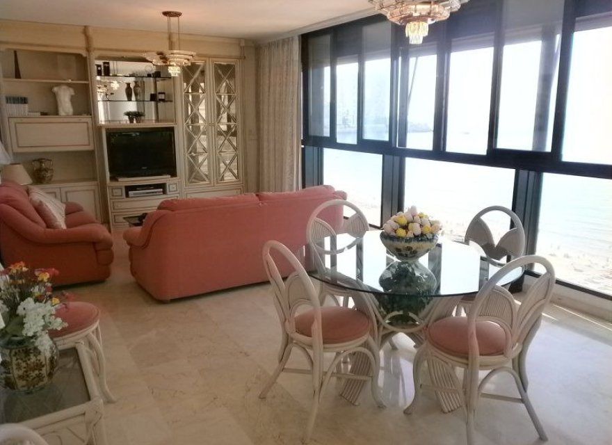 Odsprzedaż - Apartament - Benidorm - Levante