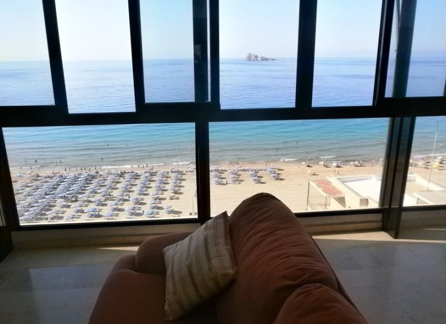 Odsprzedaż - Apartament - Benidorm - Levante