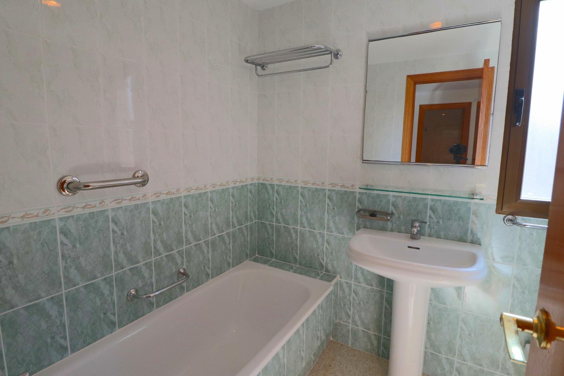 Odsprzedaż - Apartament - Benidorm - Levante