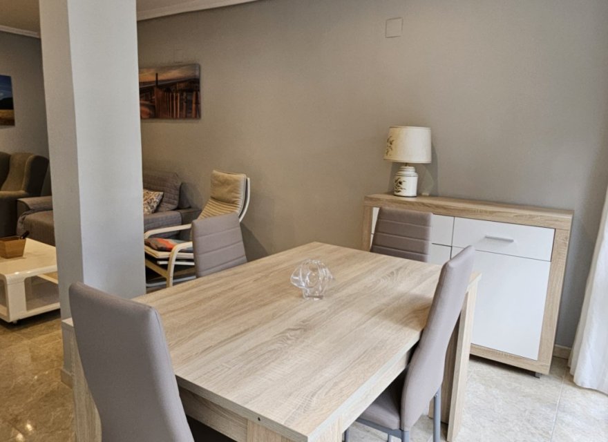 Odsprzedaż - Apartament - Benidorm - Levante