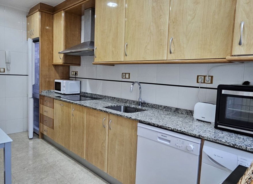 Odsprzedaż - Apartament - Benidorm - Levante