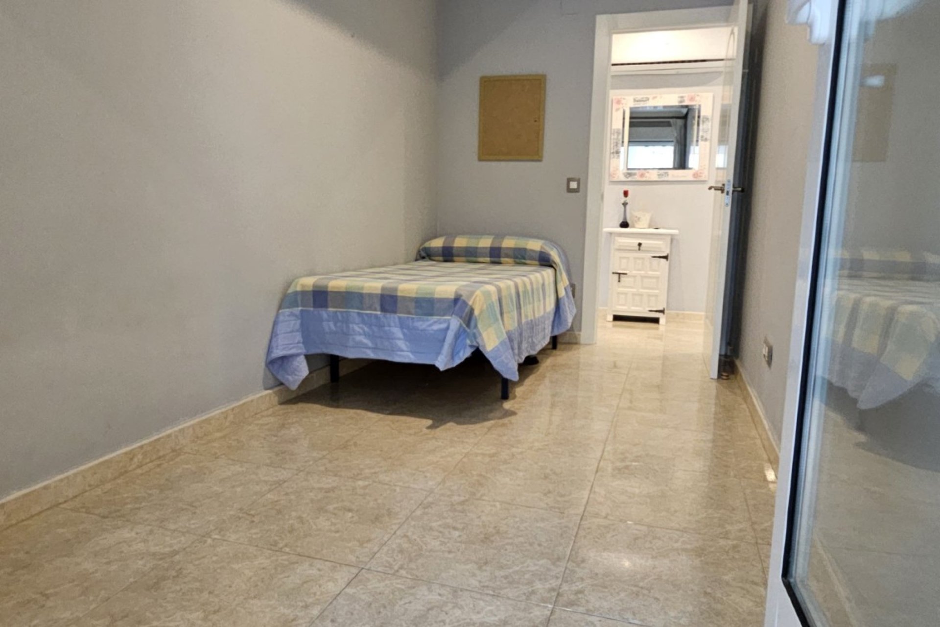 Odsprzedaż - Apartament - Benidorm - Levante