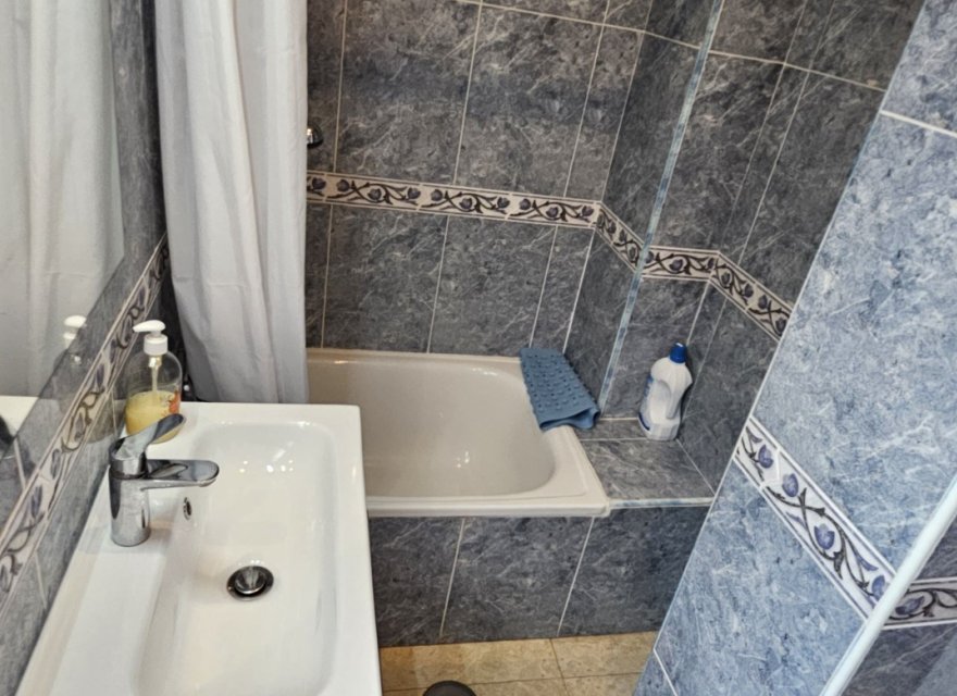 Odsprzedaż - Apartament - Benidorm - Levante