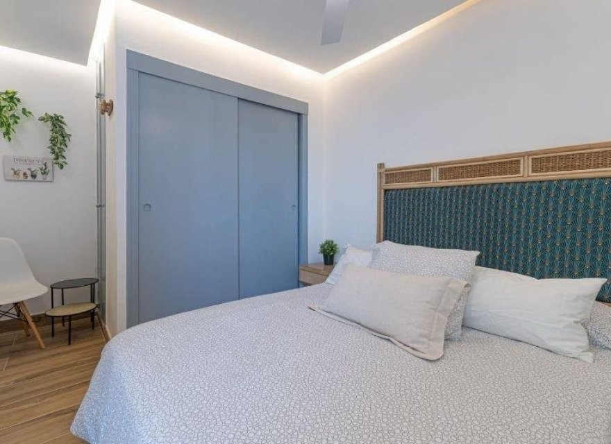 Odsprzedaż - Apartament - Benidorm - Levante