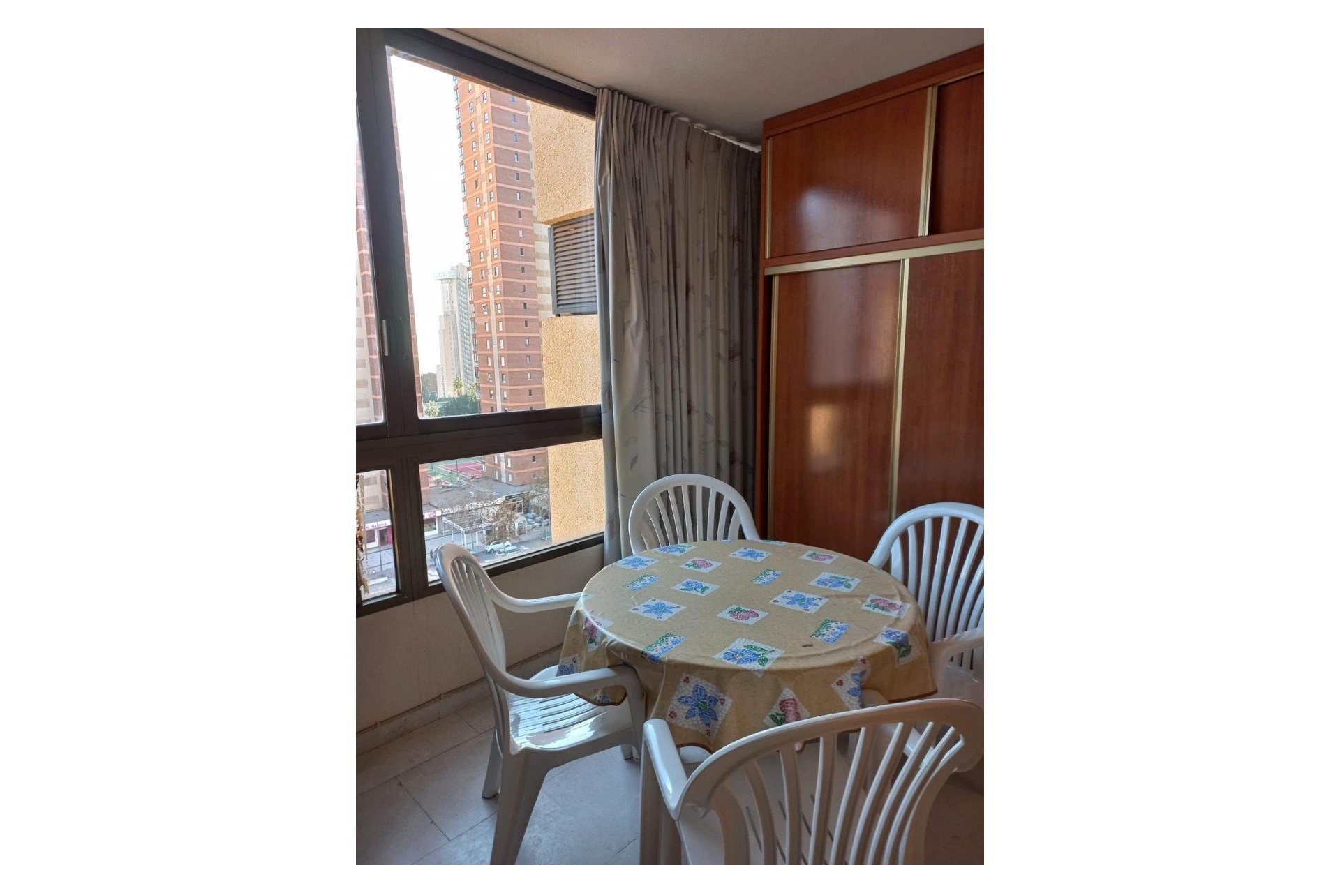 Odsprzedaż - Apartament - Benidorm - Levante