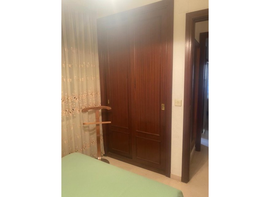 Odsprzedaż - Apartament - Benidorm - Levante