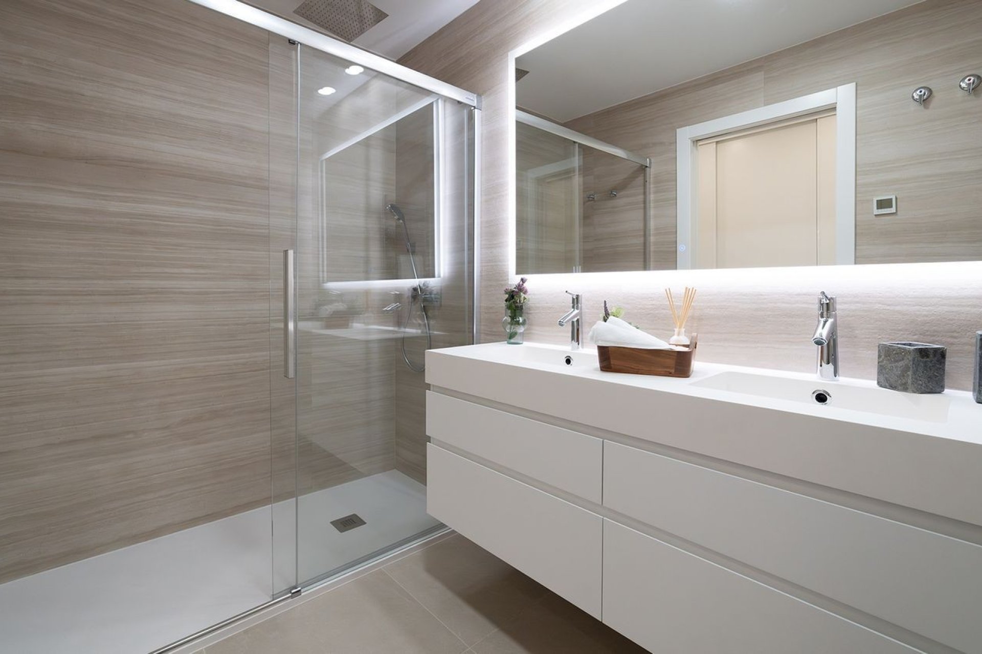 Odsprzedaż - Apartament - Benidorm - Playa de Poniente