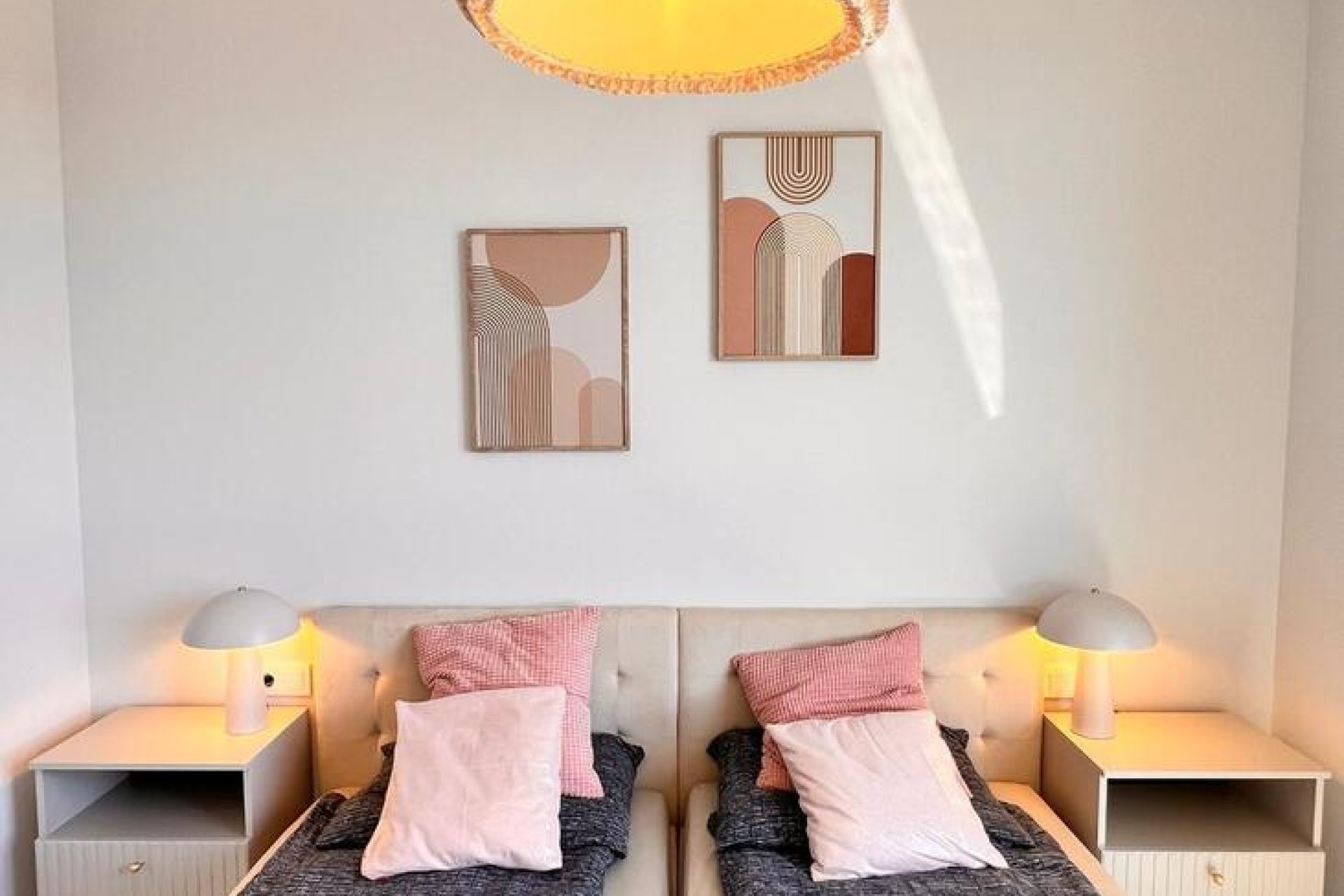 Odsprzedaż - Apartament - Benidorm - Playa de Poniente