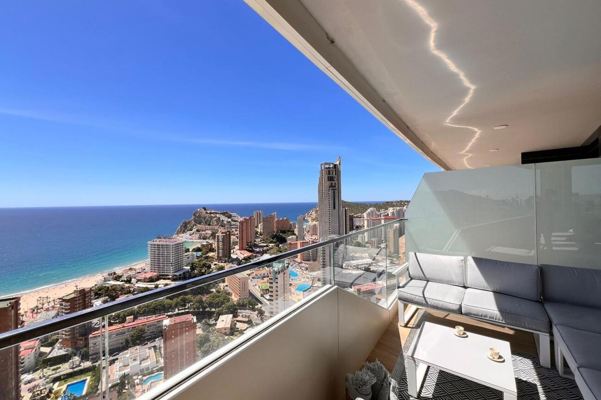 Odsprzedaż - Apartament - Benidorm - Playa de Poniente