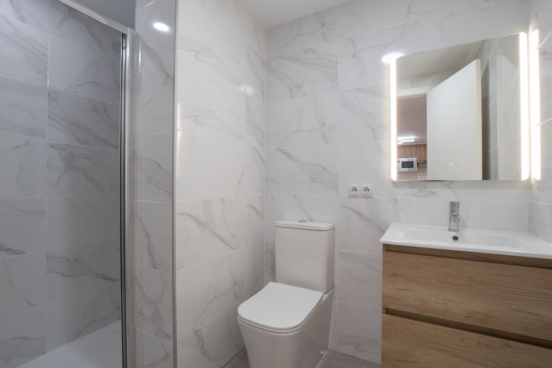 Odsprzedaż - Apartament - Benidorm - Playa Poniente