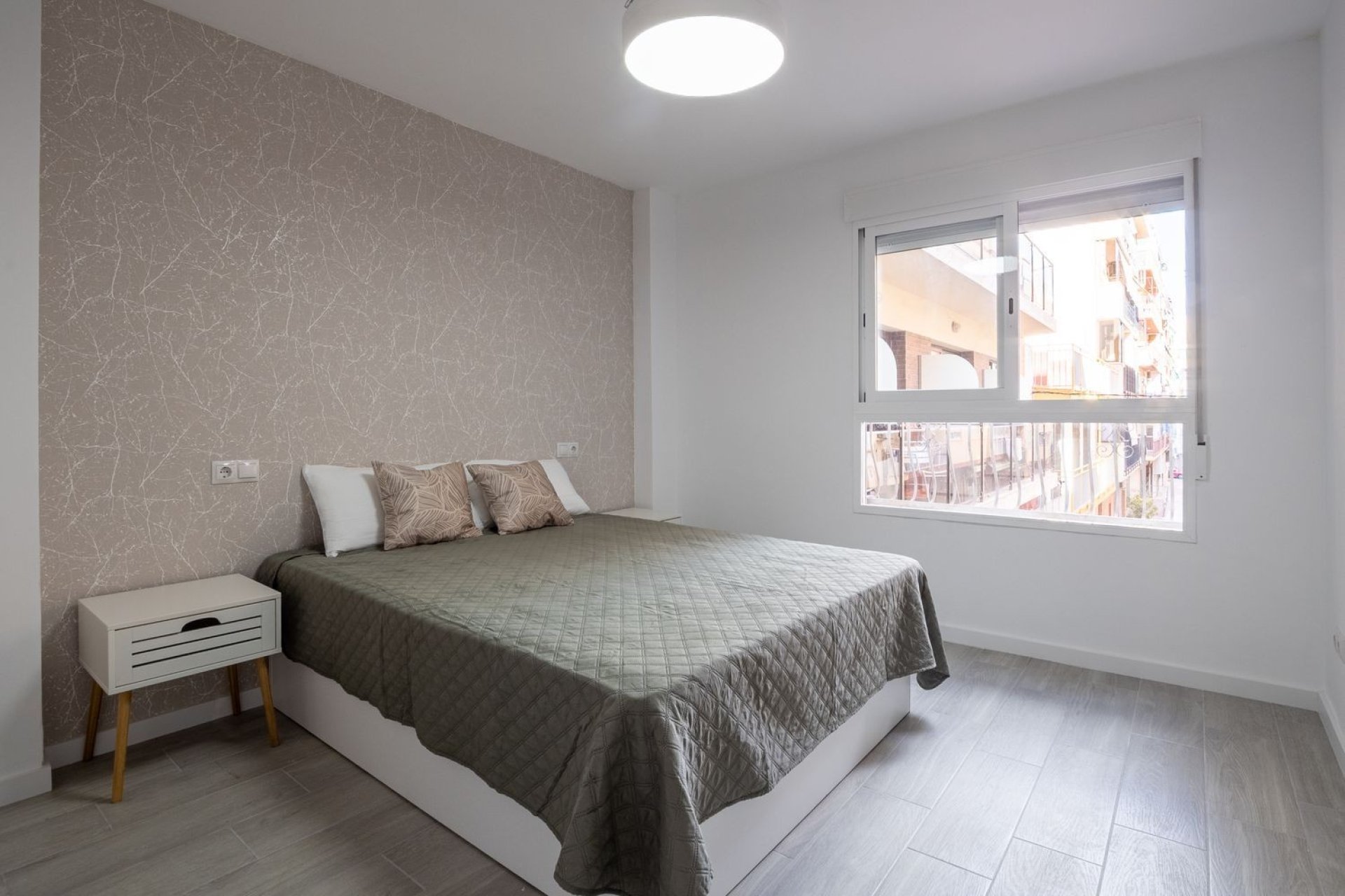 Odsprzedaż - Apartament - Benidorm - Playa Poniente
