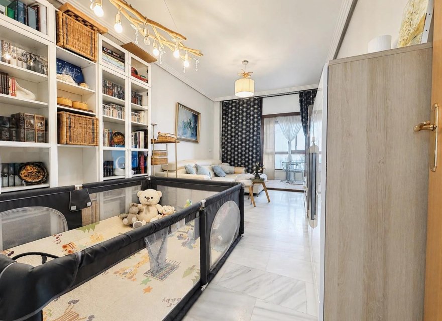 Odsprzedaż - Apartament - Benidorm - Playa Poniente