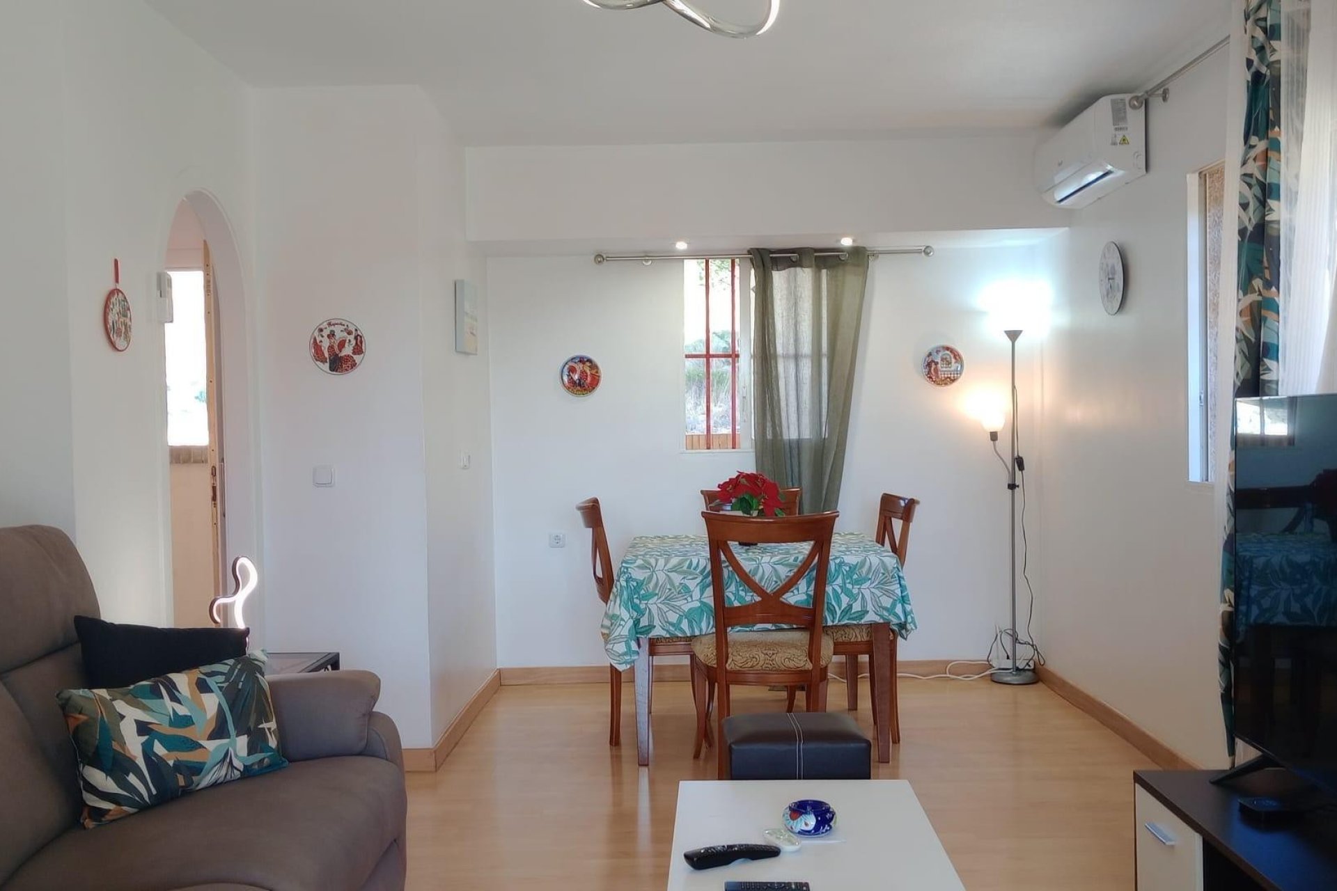 Odsprzedaż - Apartament - Benidorm - Rincon de Loix Alto
