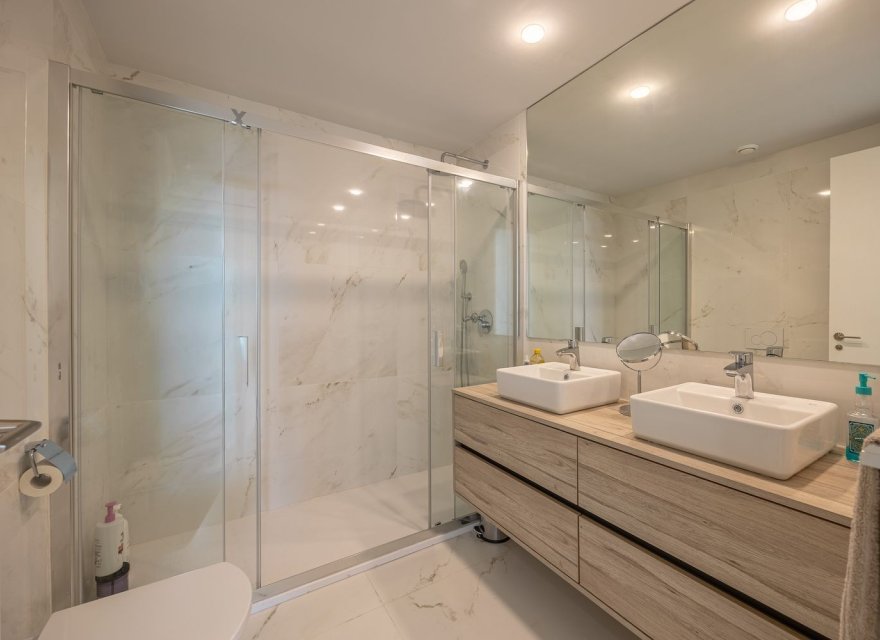 Odsprzedaż - Apartament - Benidorm - Zona de Poniente