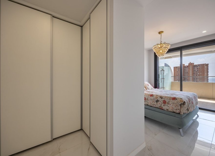 Odsprzedaż - Apartament - Benidorm - Zona de Poniente