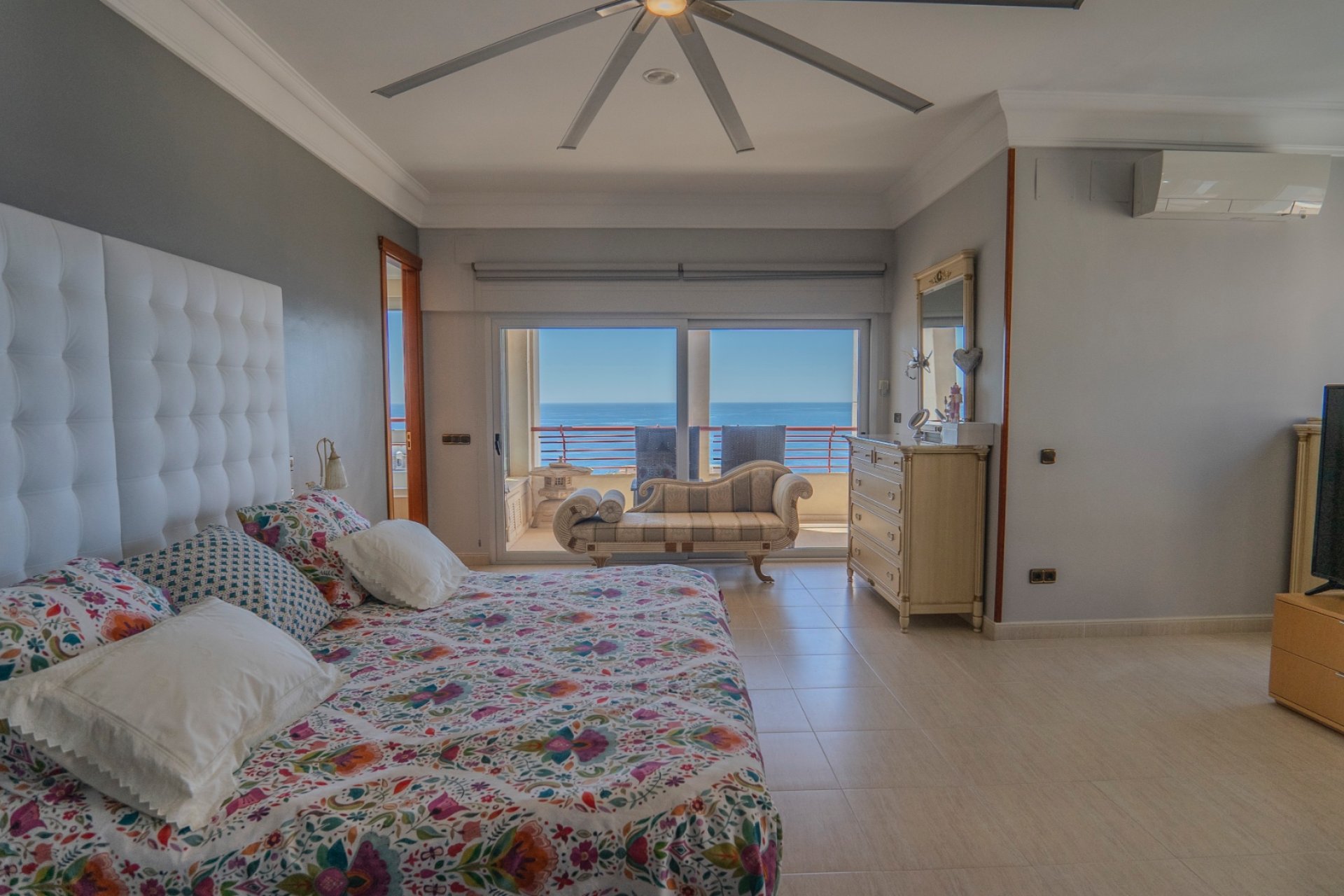 Odsprzedaż - Apartament - Benidorm